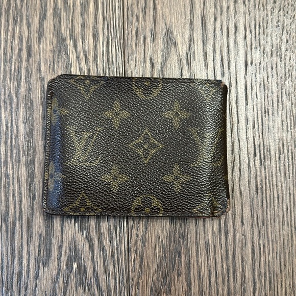 USED Vintage Louis Vuitton Monogram Men’s Wallet - Picture 2 of 6